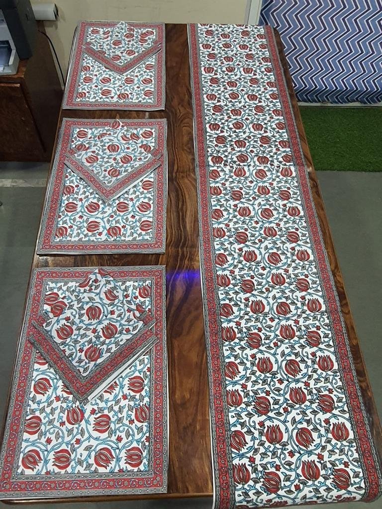 Cotton Printed Table Runner Mat & Napkin Set
