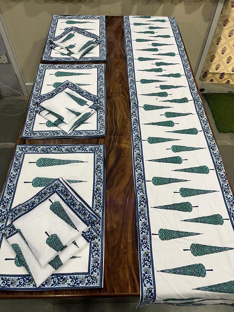 Cotton Printed Table Runner Mat & Napkin Set