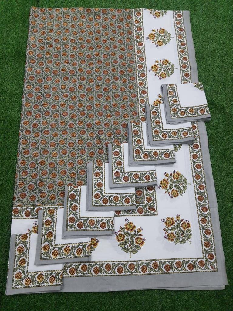 Cotton Printed 8 Seater Table Cover Set