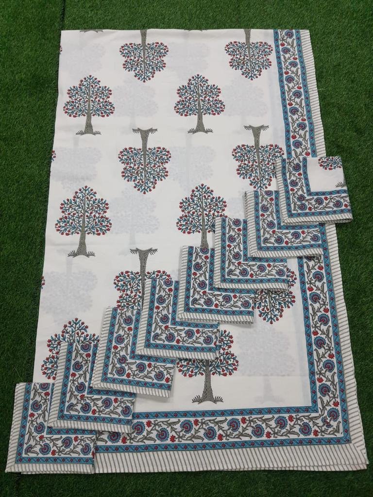 Cotton Printed 8 Seater Table Cover Set