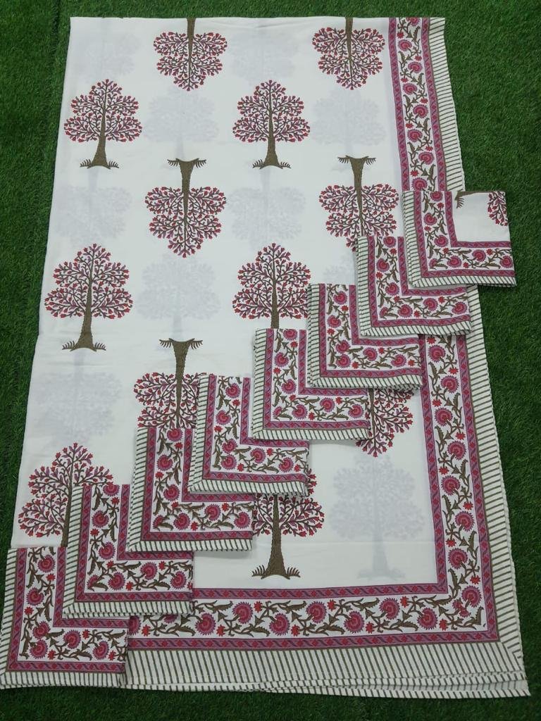 Cotton Printed 8 Seater Table Cover Set