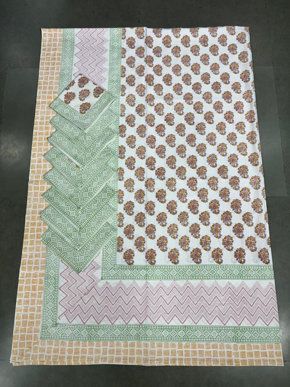 Cotton Printed 8 Seater Table Cover Set
