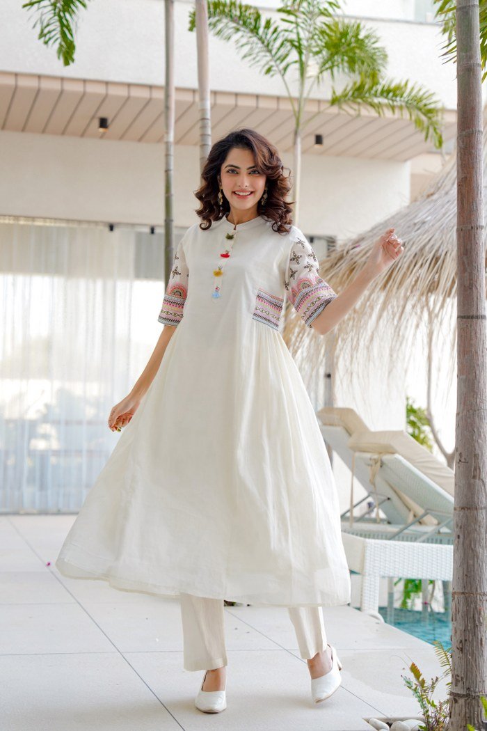 Cotton Flex Embroidered Cord Set