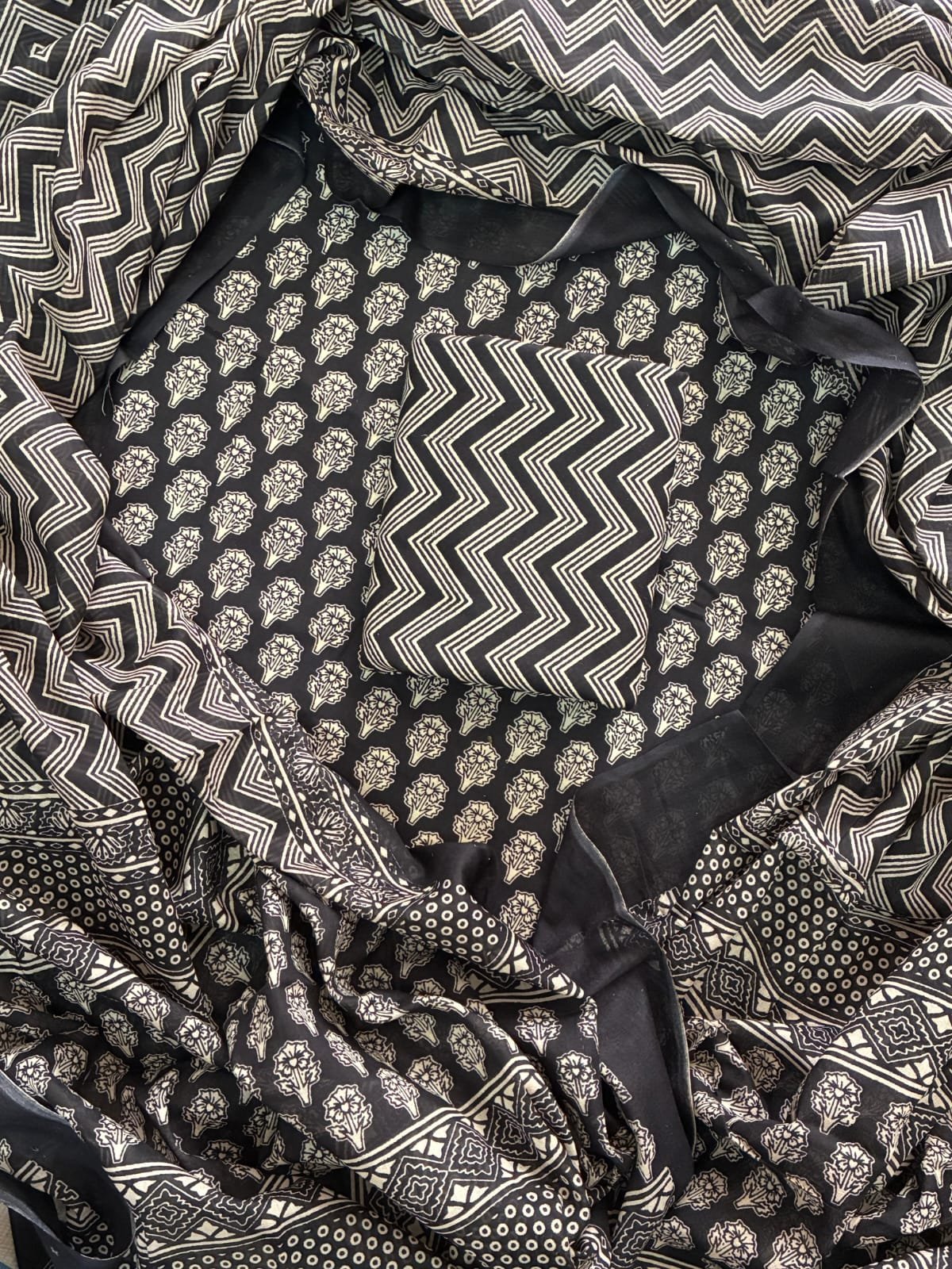 Cotton Dupatta Printed Suit