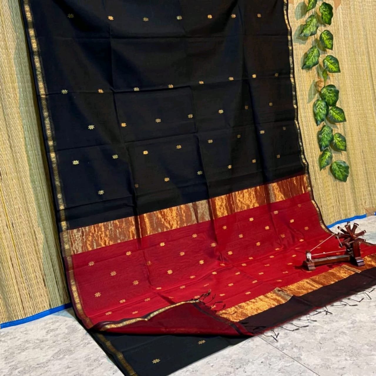 Maheshwari Woven Cotton Silk Saree