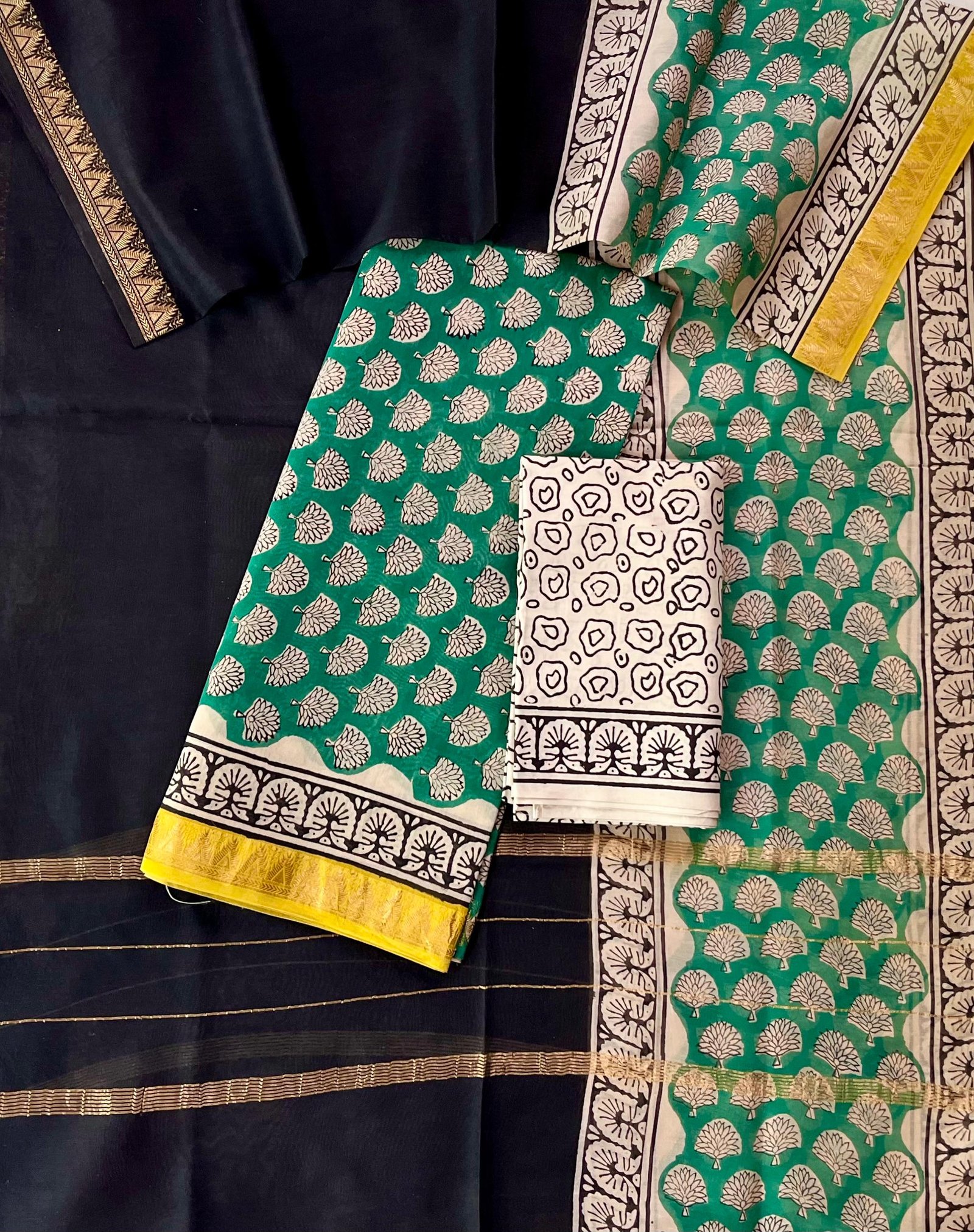 Maheshwari Printed Suit Set