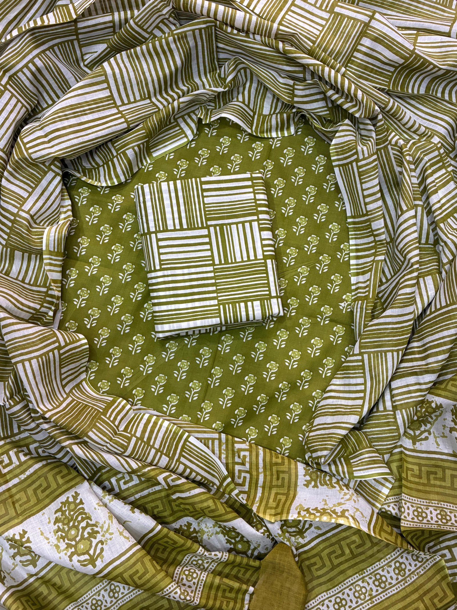 Cotton Dupatta Printed Suit