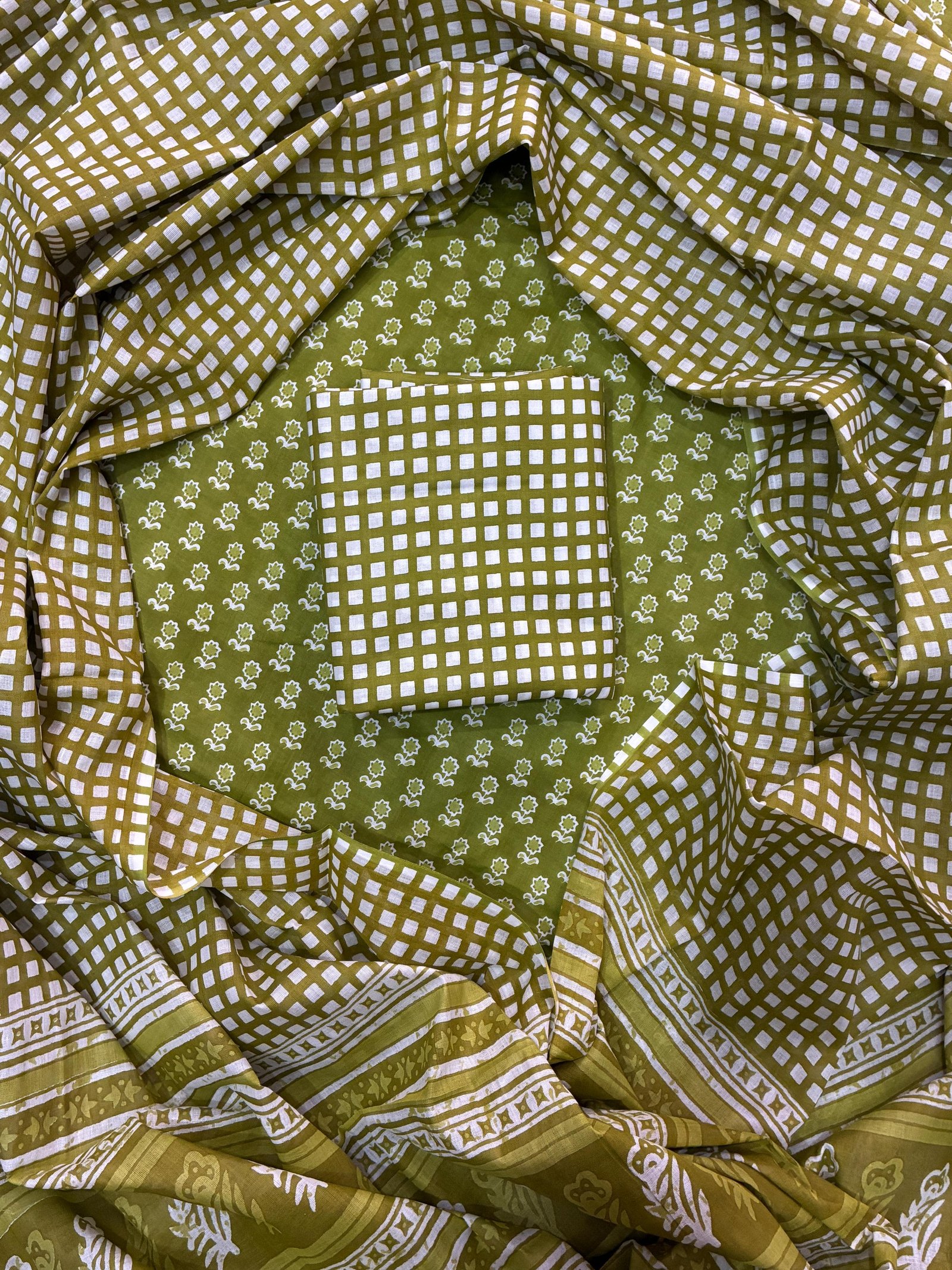 Cotton Dupatta Printed Suit