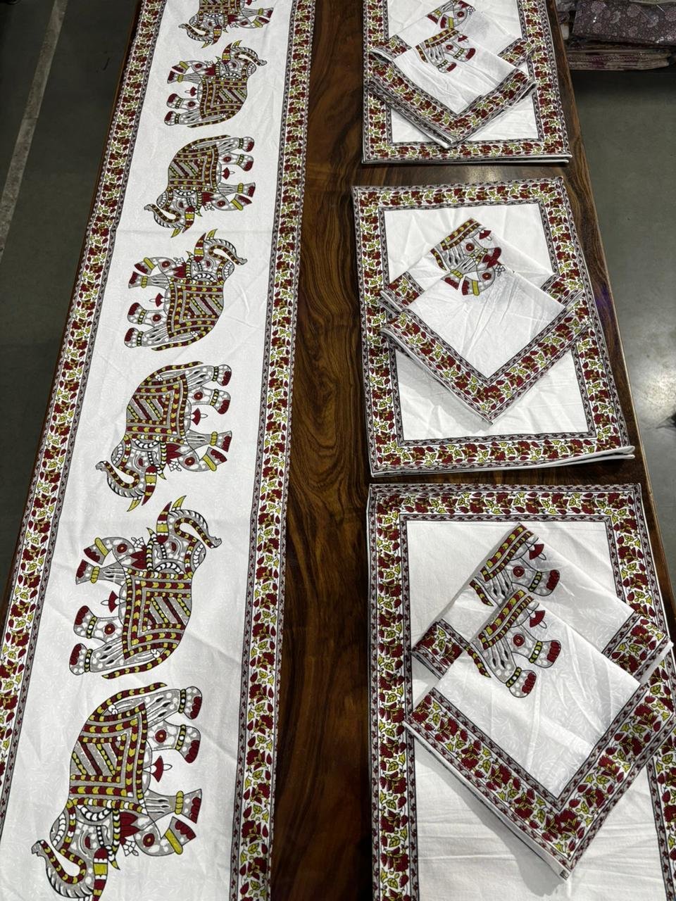 Cotton Printed Table Runner Mat & Napkin Set