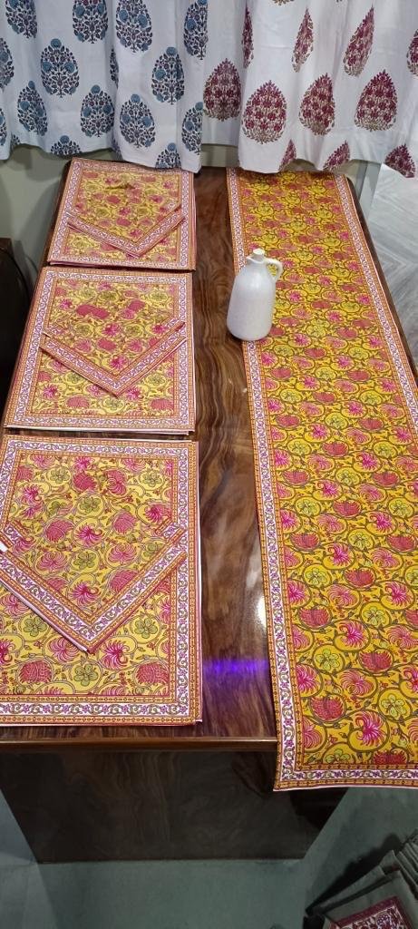 Cotton Printed Table Runner Mat & Napkin Set