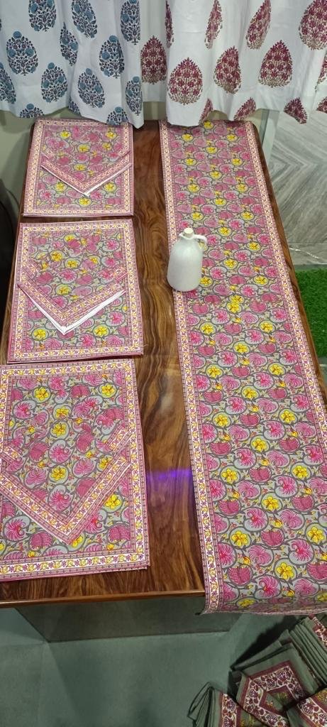 Cotton Printed Table Runner Mat & Napkin Set