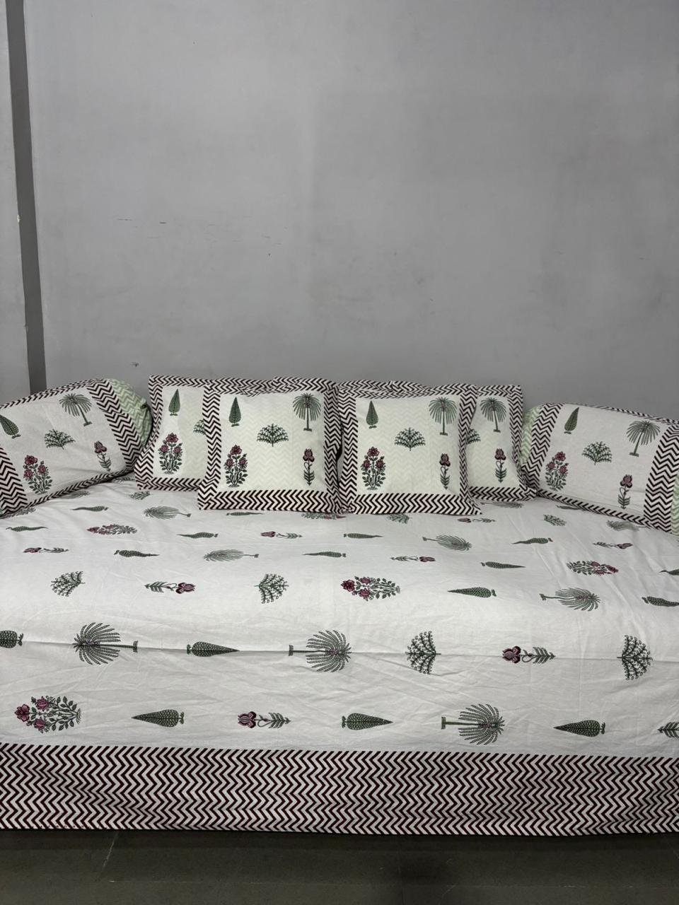 Cotton Printed Diwan Set