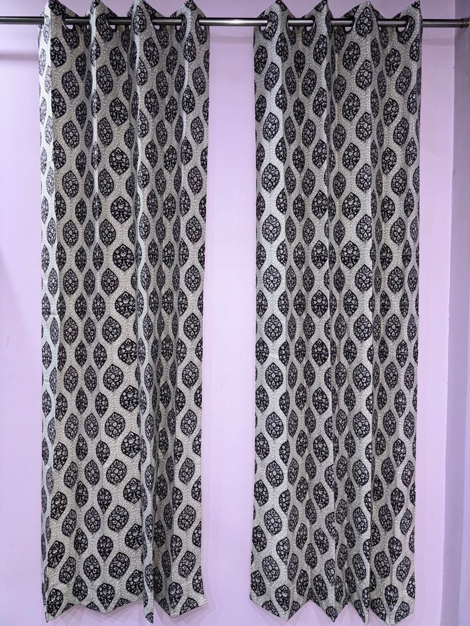 Curtain