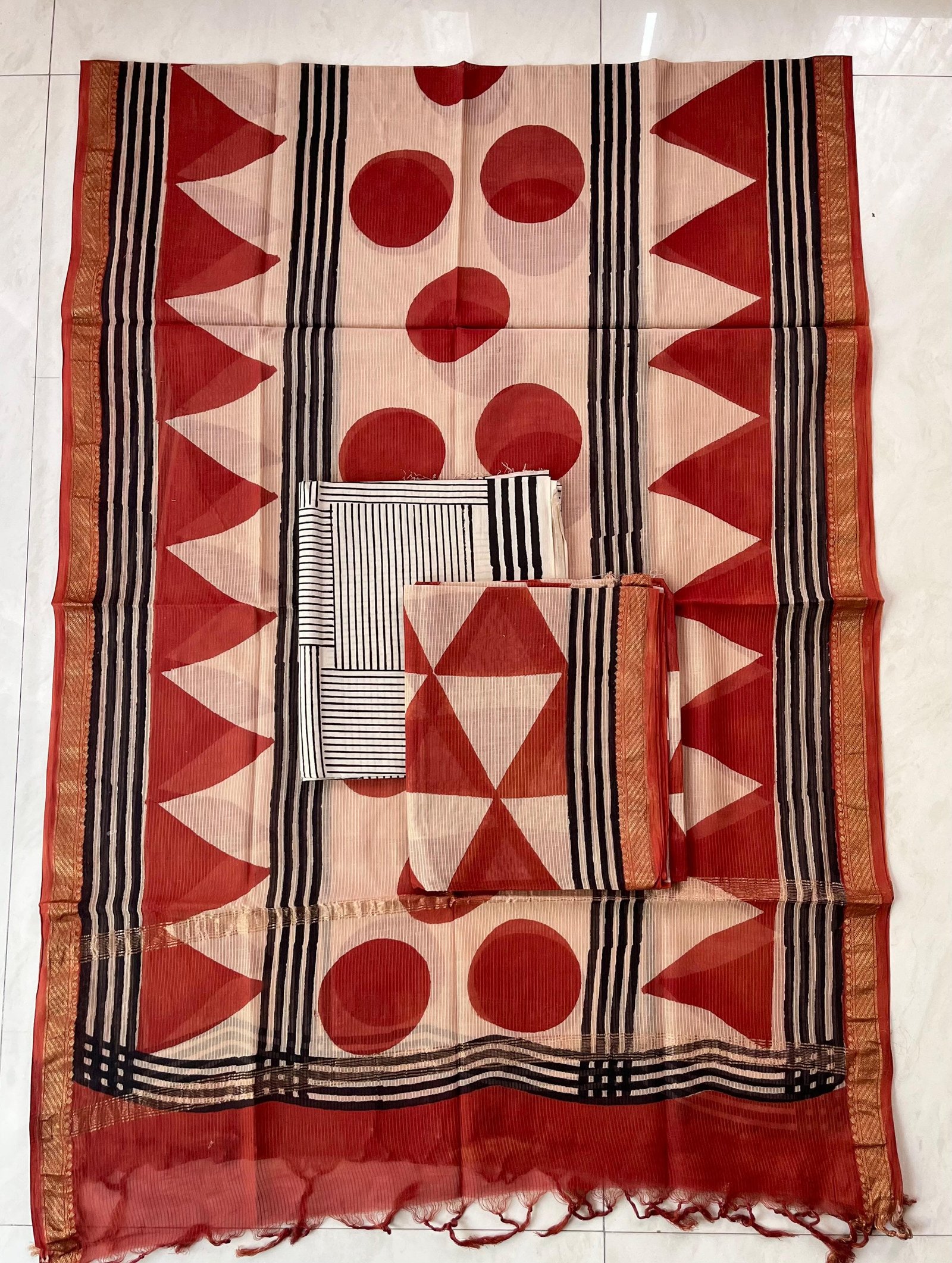 Rib Maheshwari Block Printed Suit