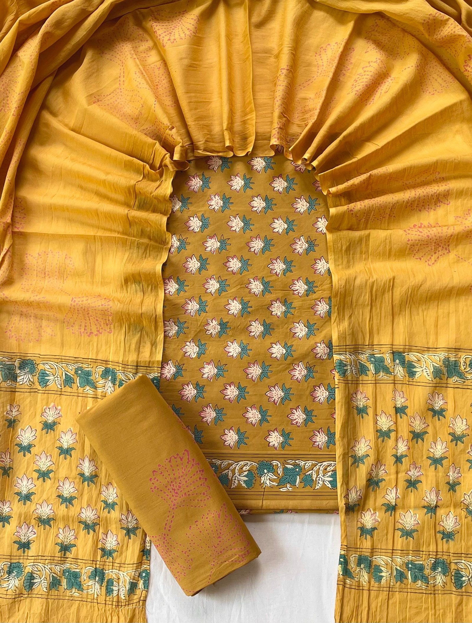 Cotton Dupatta Printed Suit