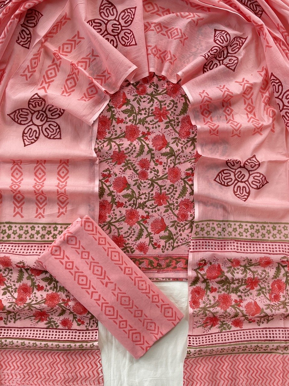 Cotton Dupatta Printed Suit