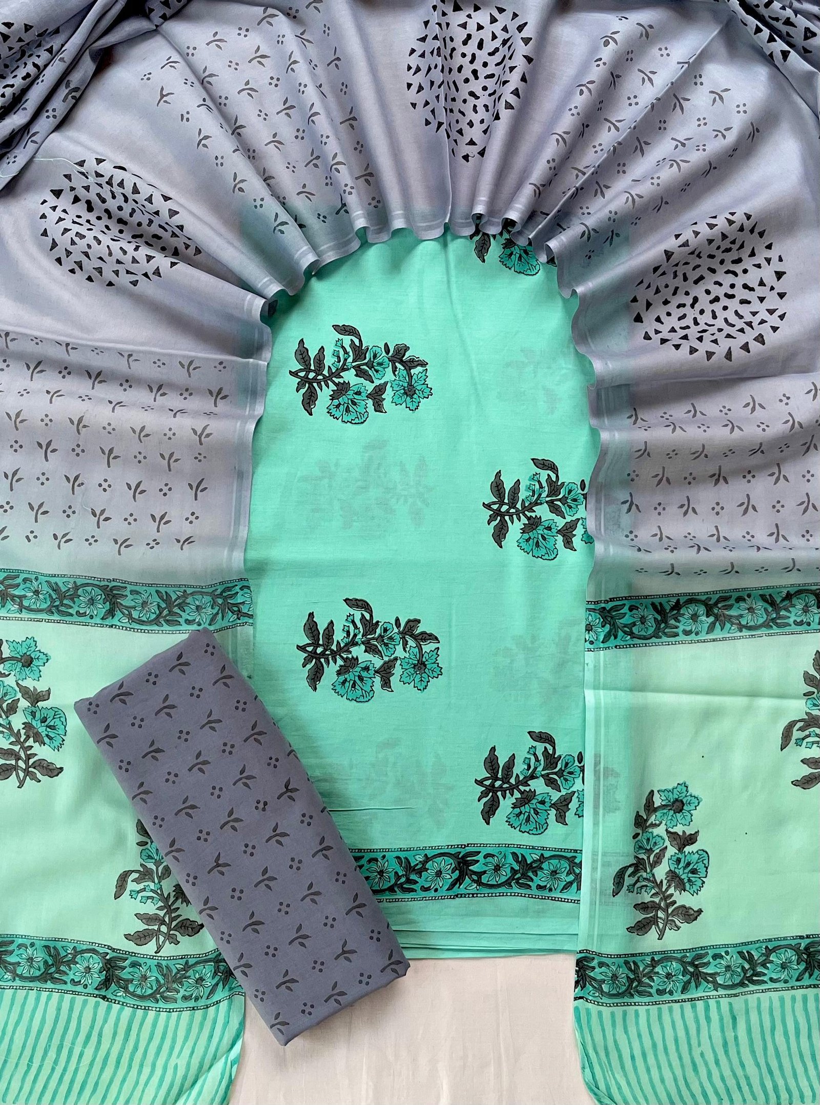 Cotton Dupatta Printed Suit