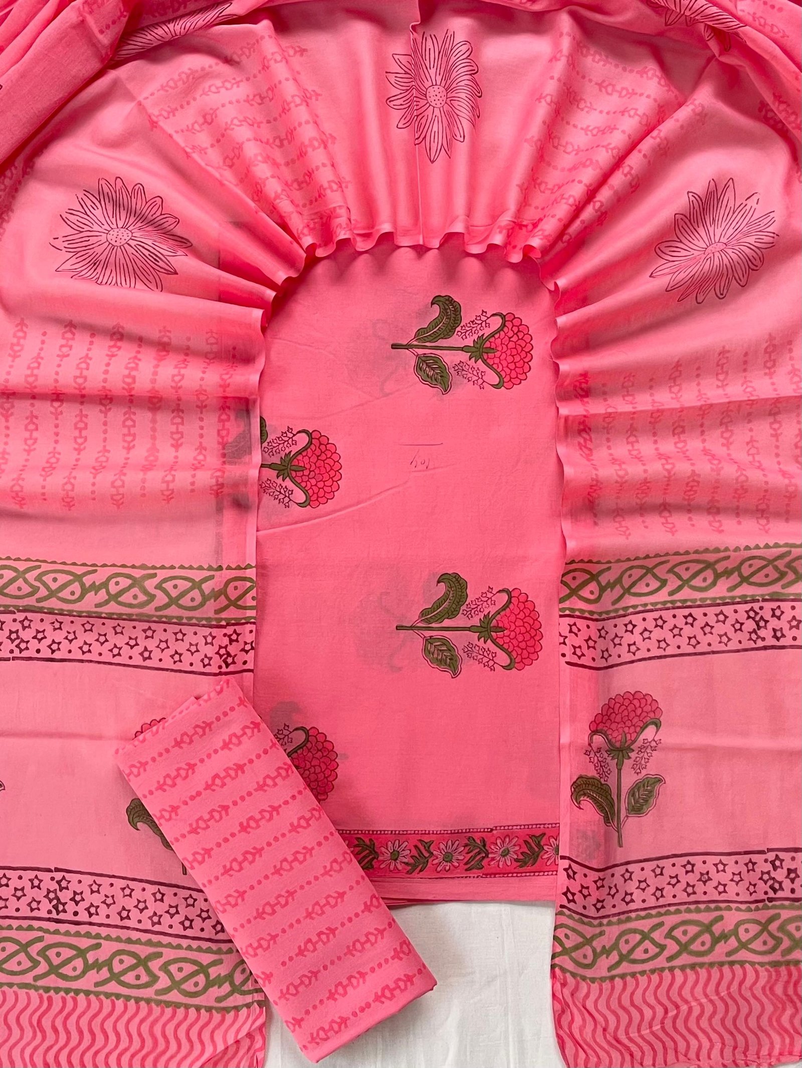 Cotton Dupatta Printed Suit