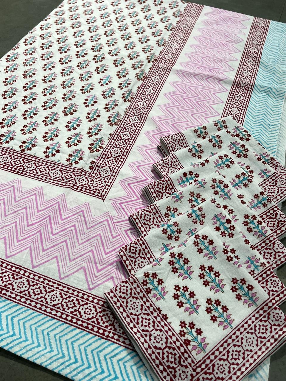 Cotton Printed 6 Seater Table Cover Set