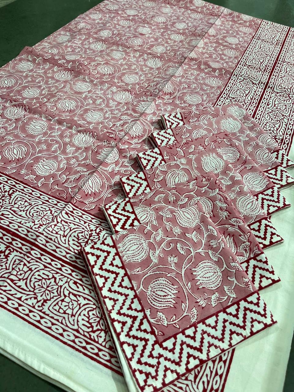 Cotton Printed 6 Seater Table Cover Set