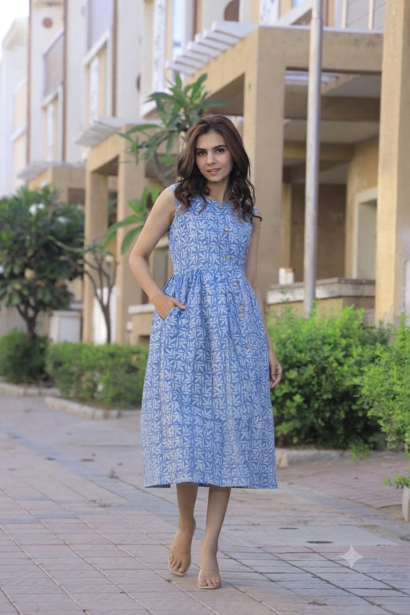 Cotton Printed Sleeve Less Dress