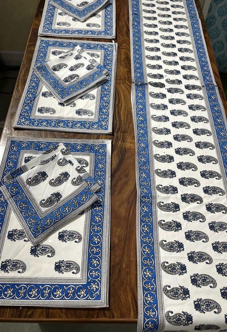 Cotton Printed Table Runner Mat & Napkin Set